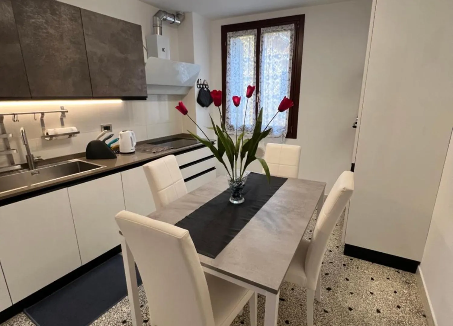 Ca' Delfina Holiday Home Venice