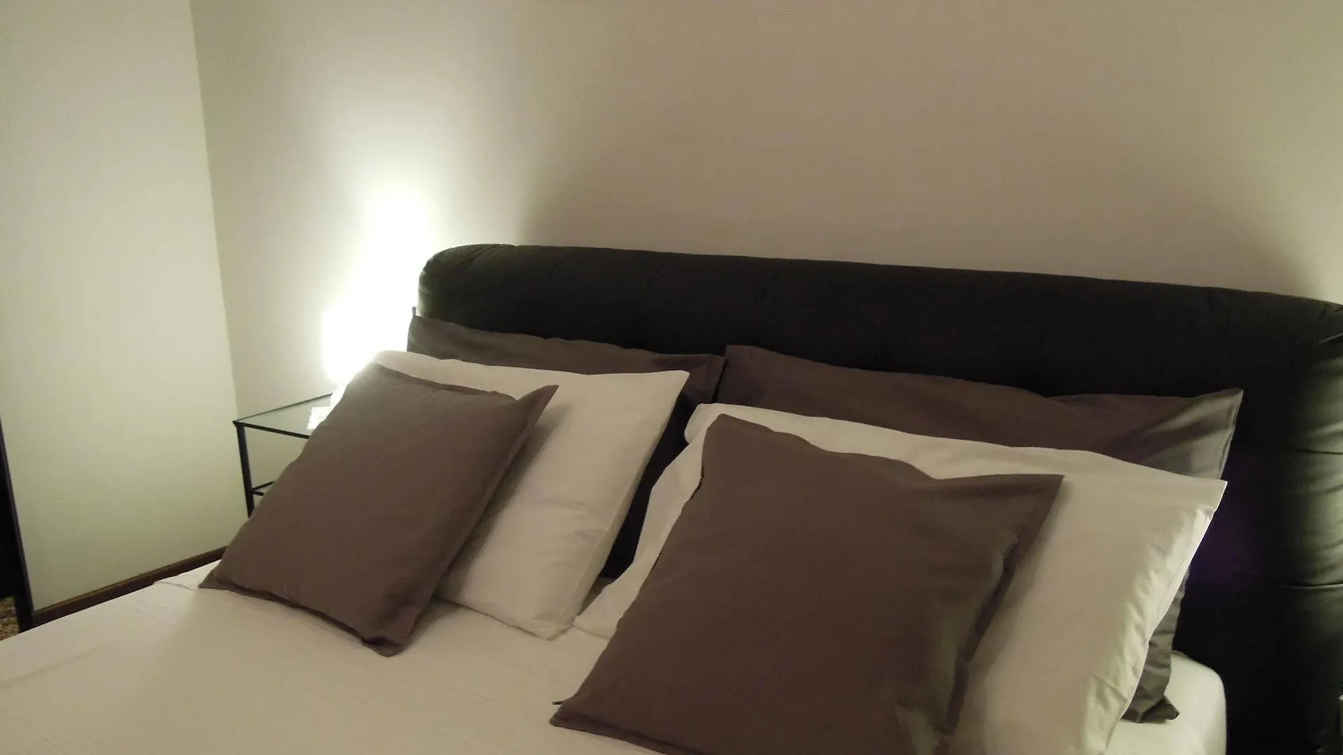 Ca' Delfina Holiday Home Venice Apartment